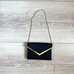 Vintage Ande Black Clutch Purse With Gold Chain Strap & V-Shape Trim